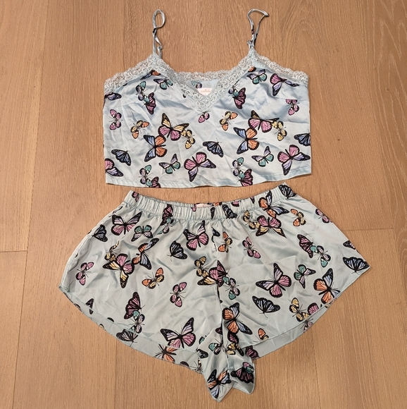 Butterfly Print Pajama Set - Picture 1 of 6